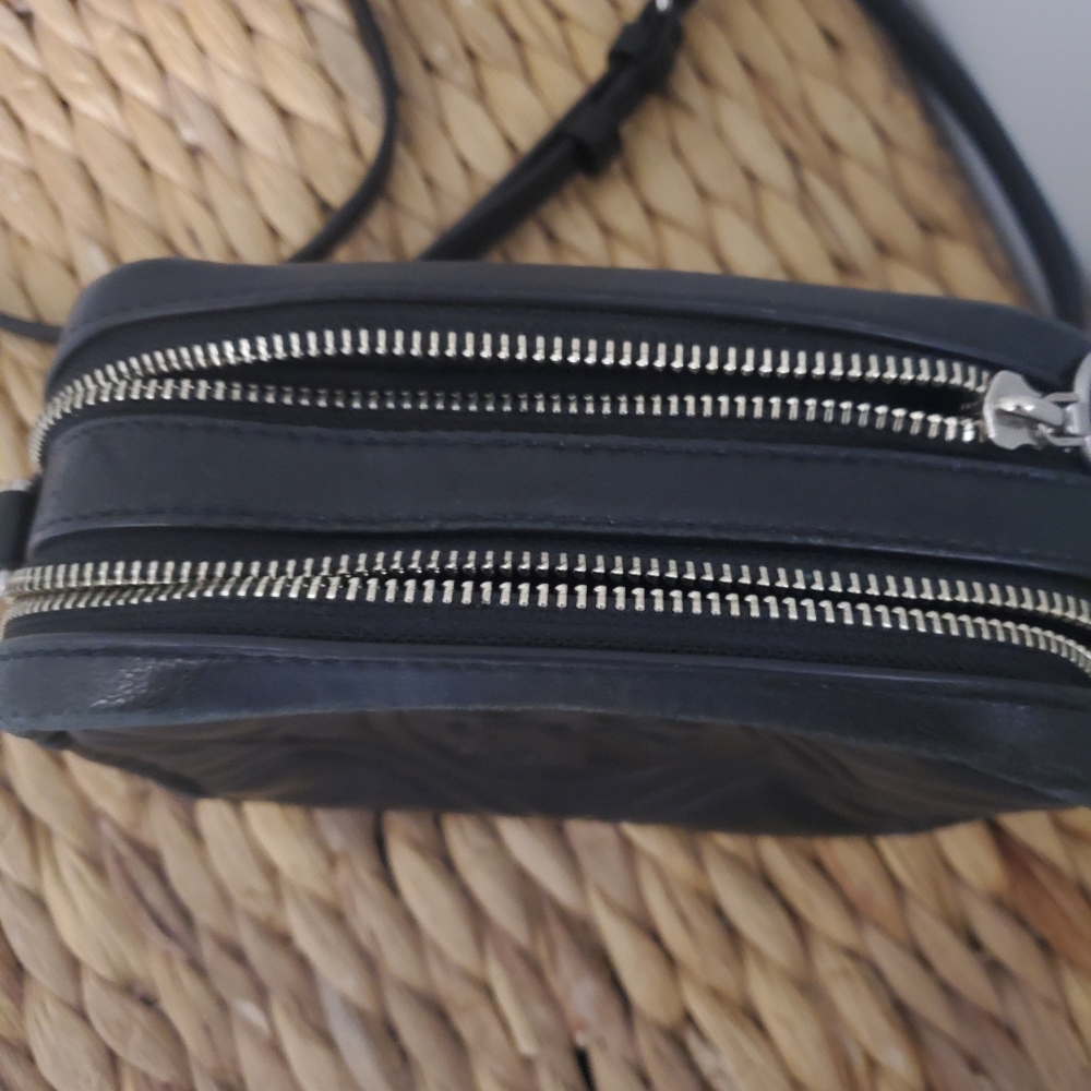 Tory Burch purse
